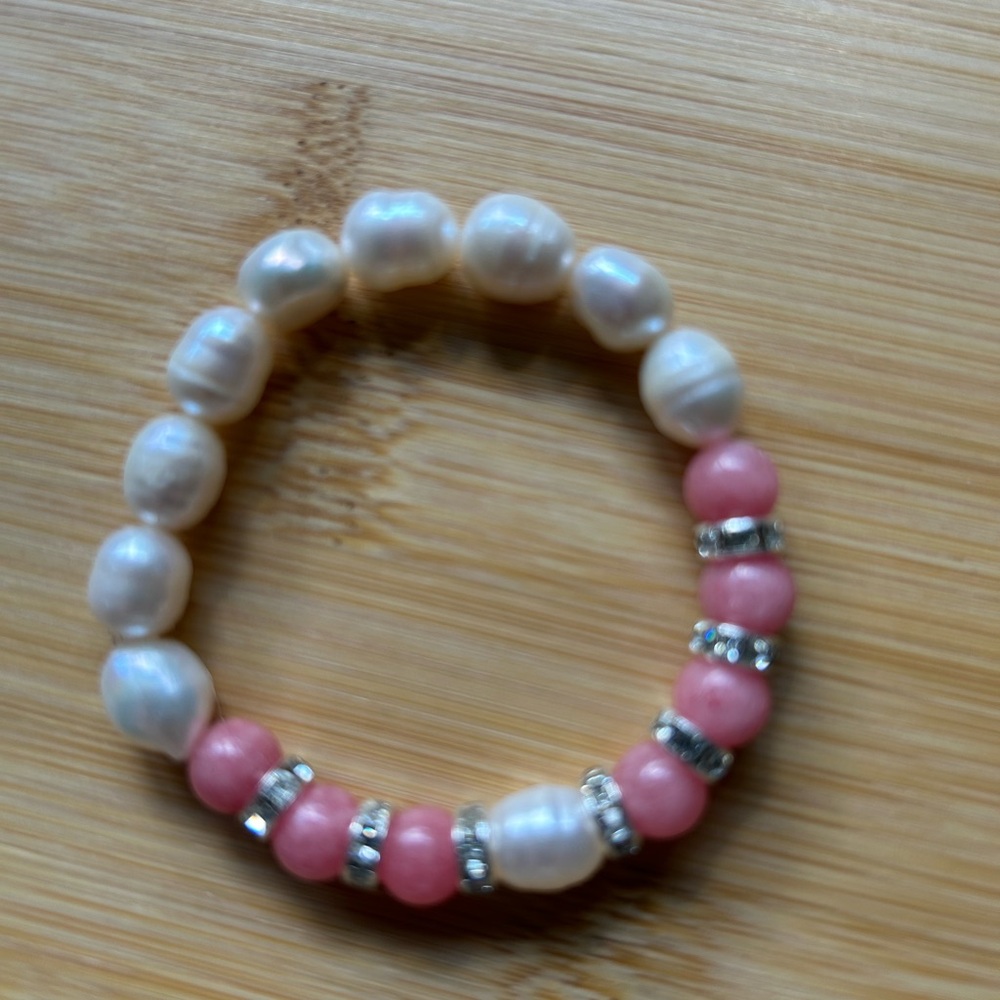 Pearls and Pink Jade bracelet